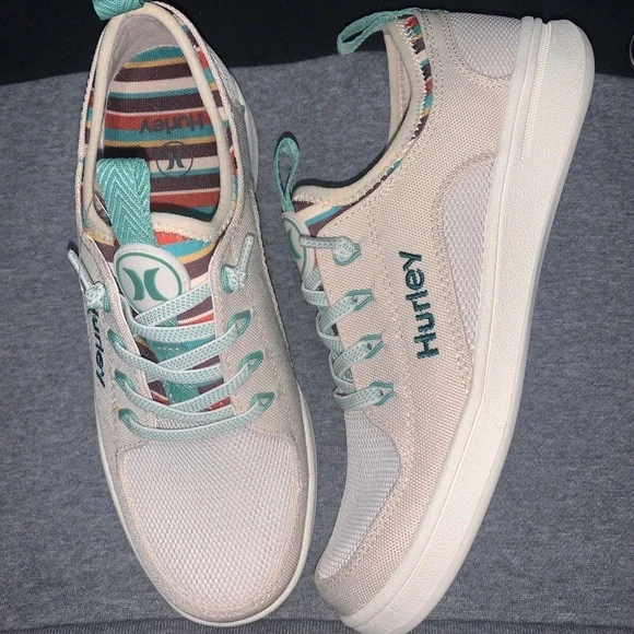 HURLEY CASTAIC SNEAKERS - Picture 1 of 5